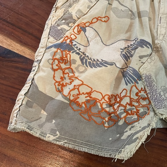 Z BRAND mini Camo skirt - Picture 3 of 11